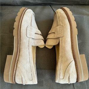Anne Klein loafer 9.5